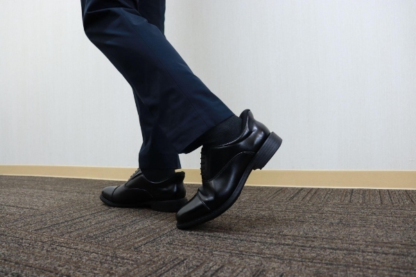 合成皮革シューズとは？　知っておきたいメリットとデメリット
