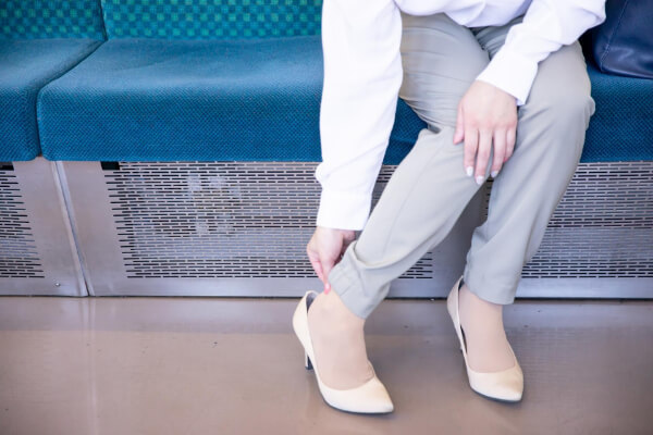 外反母趾のサインとは？　初期症状と3つの対策を解説